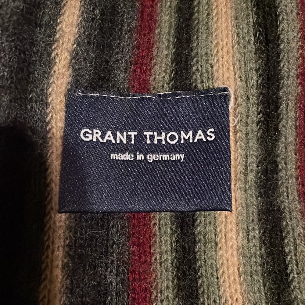 100% wool scarf - Picture 3 of 4